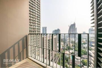 Elegant 54 sq.m Condo in Central Bangkok