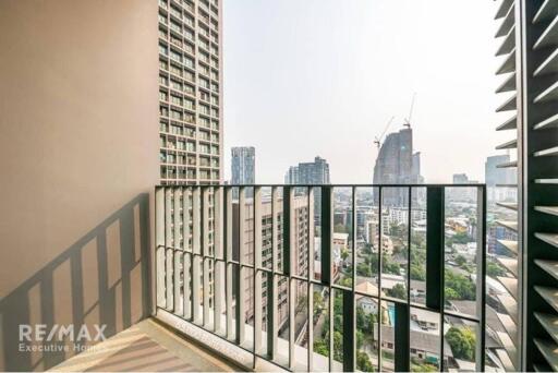 Elegant 54 sq.m Condo in Central Bangkok