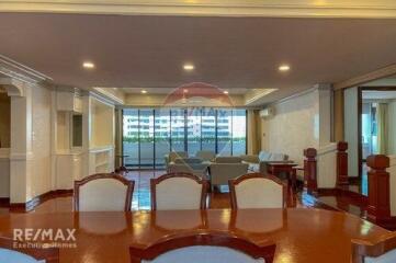 Luxurious 3BR Condo with Pool, Parking, and Pet-Friendly Amenities in Central BKK