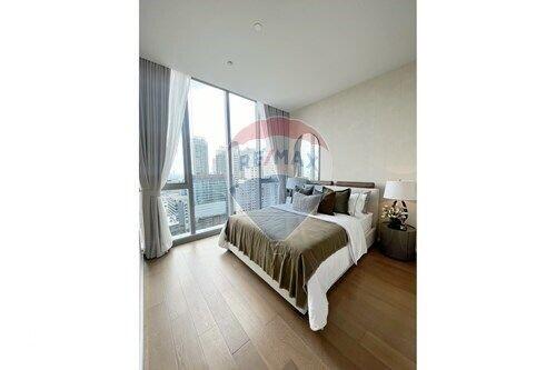 For Sale: 1 Bedroom Condo at Kraam Sukhumvit 26, 9 Mins Walk to BTS Phrom Phong