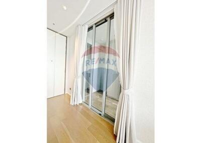 For Sale: 1 Bedroom Condo at Kraam Sukhumvit 26, 9 Mins Walk to BTS Phrom Phong