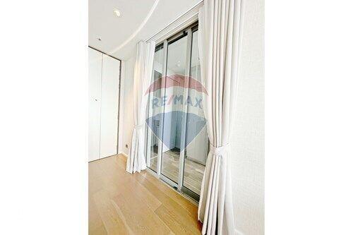 For Sale: 1 Bedroom Condo at Kraam Sukhumvit 26, 9 Mins Walk to BTS Phrom Phong