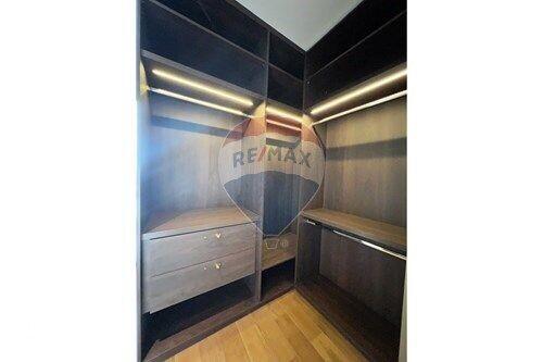 For Sale: 1 Bedroom Condo at Kraam Sukhumvit 26, 9 Mins Walk to BTS Phrom Phong