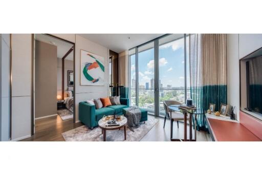 For Sale: 1 Bedroom Condo at Kraam Sukhumvit 26, 9 Mins Walk to BTS Phrom Phong