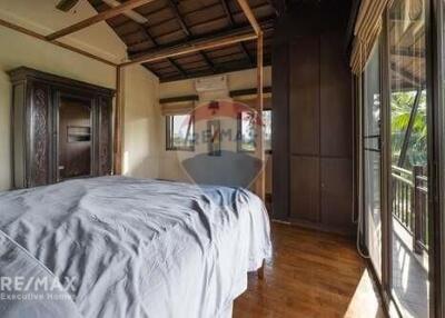 Stylish Designer Thai Style Detached House with 2 Bedrooms and Guesthouse