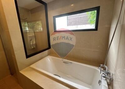 Private pool villa near golf course, Baan Suan Lochpalm,BISP