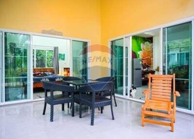 Accommodation business for sale, Ao Nam Mao, Krabi