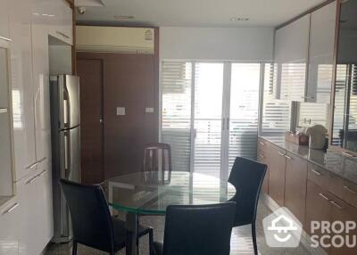 4-BR Apt. near BTS Saphan Taksin