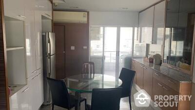 4-BR Apt. near BTS Saphan Taksin