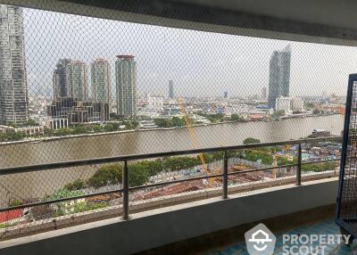 4-BR Apt. near BTS Saphan Taksin