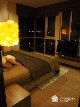 1-BR Condo at Rhythm Sathorn near BTS Saphan Taksin