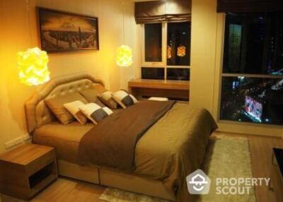 1-BR Condo at Rhythm Sathorn near BTS Saphan Taksin