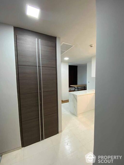 2-BR Condo at Keyne By Sansiri near BTS Thong Lor