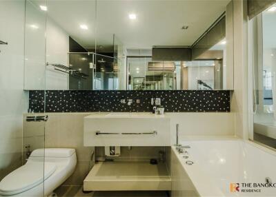 The Address Sathorn 12 BTS CHONG NONSI 1 Bed 1 Bath  C2010020035