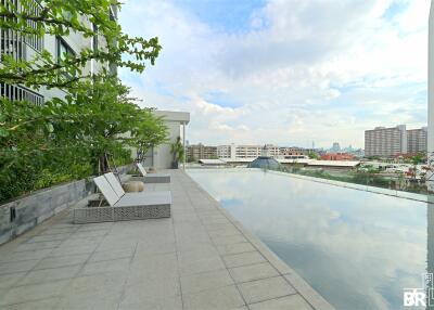 Quinn Condo Ratchada MRT Sutthisan 2 Bed 2 Bath  C2408180176