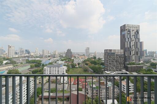 Siri At Sukhumvit BTS THONG LO 3 Bed 3 Bath  C2208100099