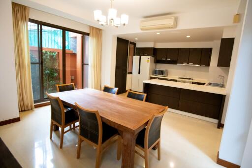 Modern kitchen with dining area