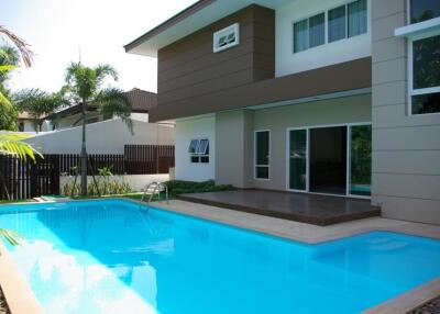 Modern house with swimming pool