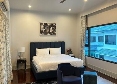 Modern bedroom with a comfortable bed and stylish furnishings