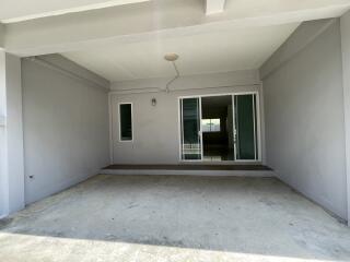 Covered entryway and glass doors