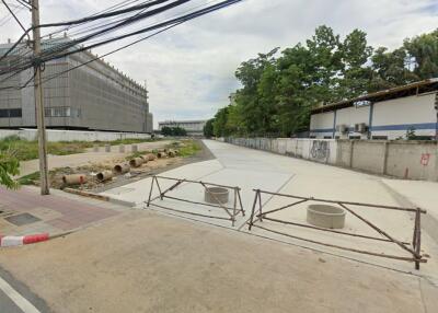 Street view near construction site