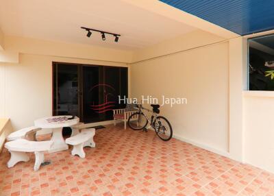 Seaview townhouse close to city center Hua Hin for sale