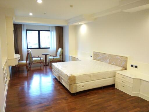 3 bedroom apartment for rent at Shanti Sadan