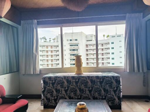 Large Studio For rent at Jomtien Complex