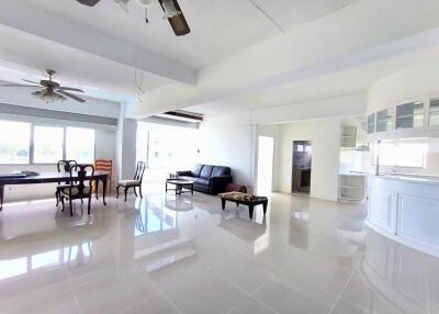 2 Bedroom Condo for Sale at Sompong Condo