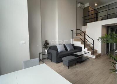 For Sale with Tenant Condominium Ideo Rama 9 - Asoke  32.5 sq.m,  bedroom Hybrid/Loft