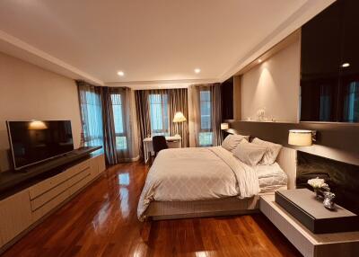 Spacious bedroom with modern decor