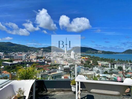 Stunning city and ocean view from the balcony