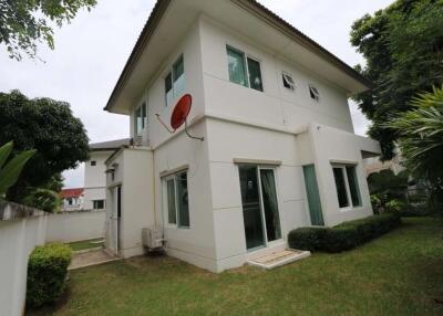 L&H Pruklada 3 Bedroom House : Nong Chom