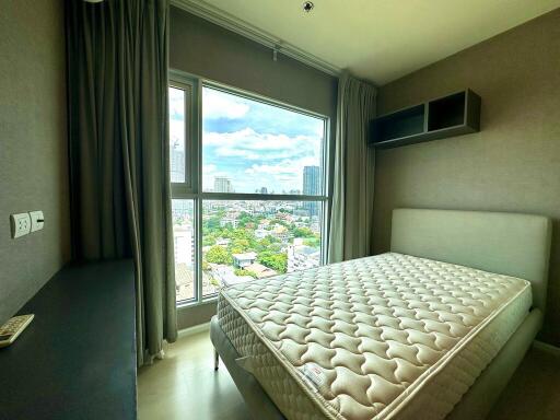 2-bedroom condo for sale close to BTS Pra Khanong