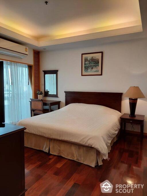 2-BR Apt. near MRT Lumphini