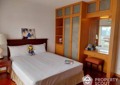 2-BR Apt. near MRT Lumphini