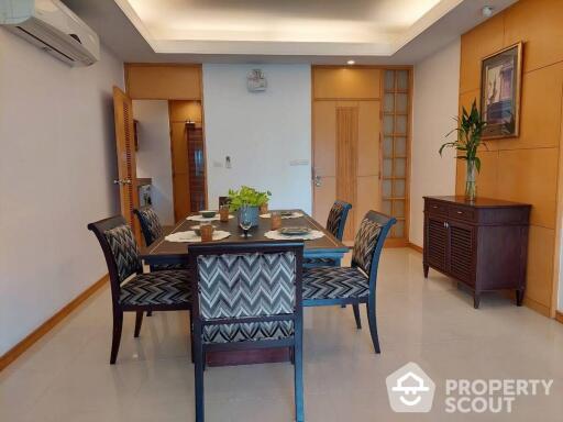 2-BR Apt. near MRT Lumphini