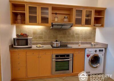 2-BR Apt. near MRT Lumphini