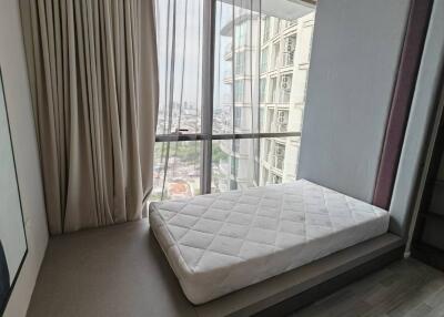 2-BR Condo at The Room Sukhumvit 69 near BTS Phra Khanong