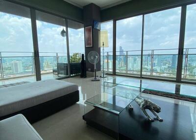 4-BR Condo at The Madison near BTS Phrom Phong