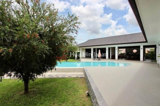 Luxury Khao Tao Pool Villa For Sale Near Beach