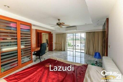 2 Bed Condo with Beautiful Sea View