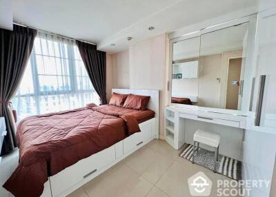 2-BR Condo at Zenith Place @ Sukhumvit Condominium near BTS Phra Khanong