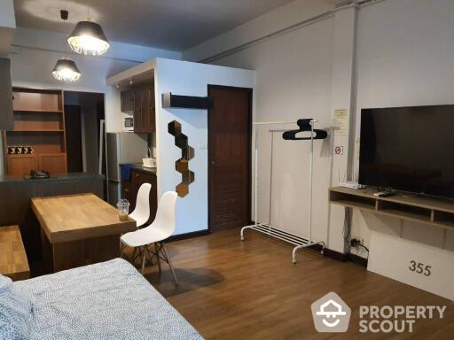 1-BR Apt. near BTS Ekkamai (ID 408827)