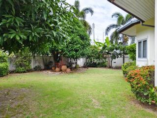 3 Bedroom House within Walking Distance to Bluport Shopping Mall and The Beach for Sale, in Hua Hin