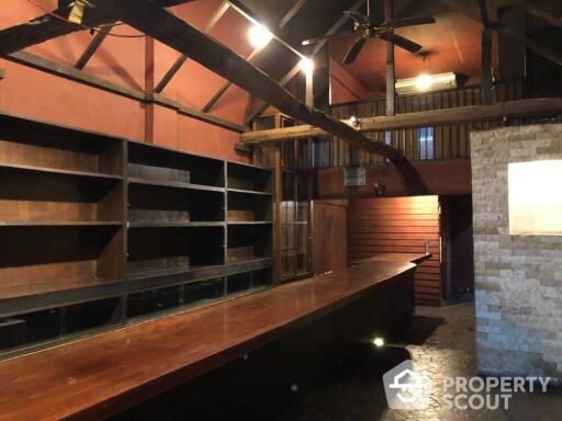 Commercial for Rent in Khlong Tan Nuea