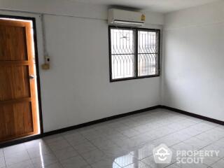 Commercial for Rent in Khlong Tan Nuea