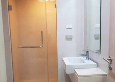 1-BR Condo at Le Luk Condominium near BTS Phra Khanong