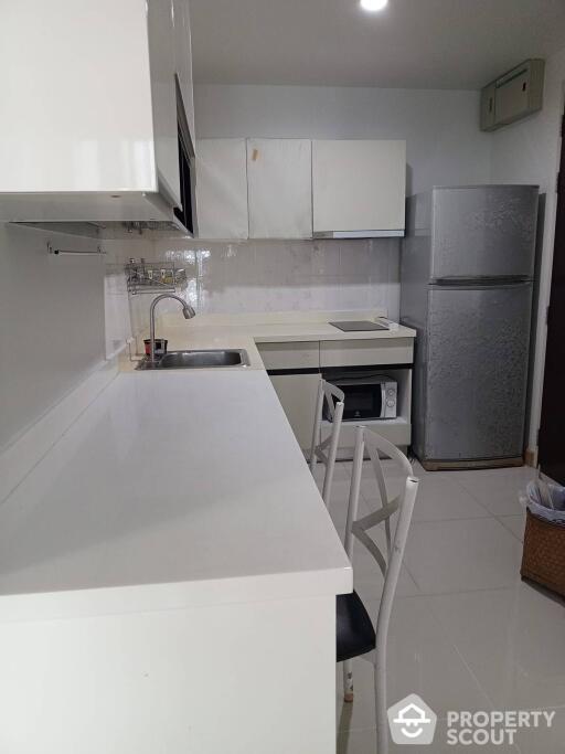 2-BR Condo at The President Condo Sukhumvit 81 near BTS On Nut