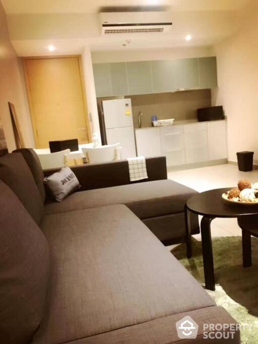 2-BR Condo at The Lofts Ekkamai near BTS Ekkamai